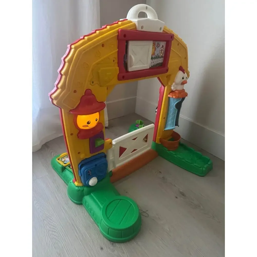 Fisher Price Laugh & Learn Crawl Through Barn Learning Farm 2009 Toy
